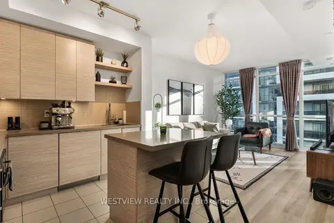 59 Annie Craig Drive 906