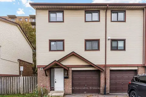 11 Mccallum Court 11