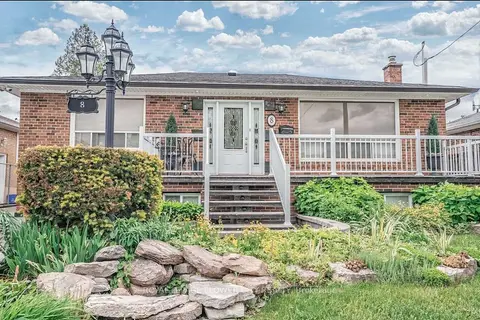 8 Mcculla Avenue Upper Level