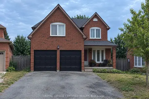 211 Macedonia Crescent Upper