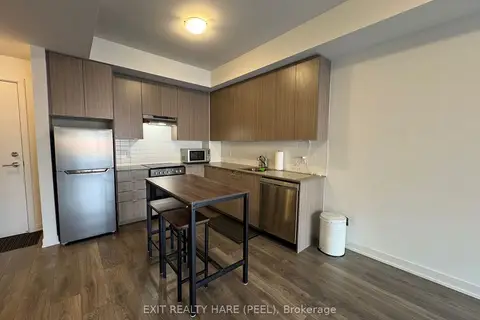 62 Sky Harbour Drive 115