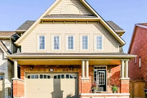34 McEchearn Crescent Lower