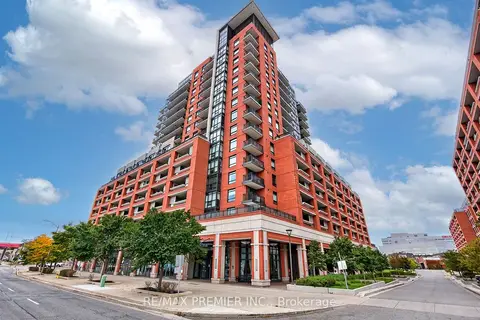 3091 Dufferin Street 704