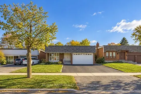 42 Masseygrove Crescent