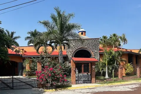 37 Cerrada Vista Hermosa