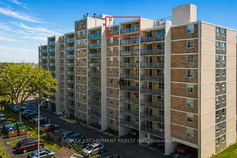 359 Geneva Street 1004