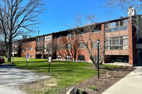 15 Findlay Avenue 208