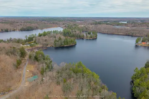 92 Blue Lake Road