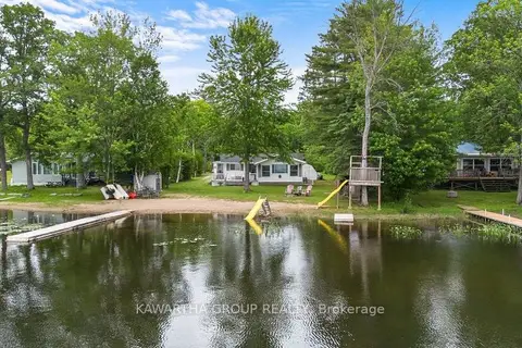 212 North Shore Road