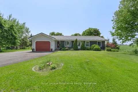 288 Edward Street W