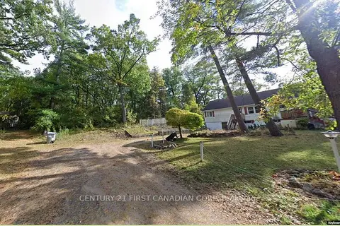 7619 CHESTER Trail