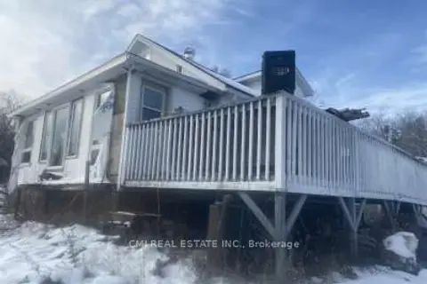 22 Grizzly Street