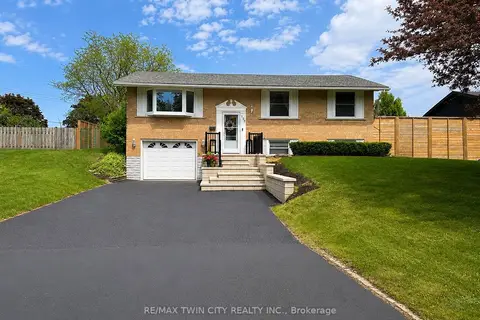 107 Rosslinn Road