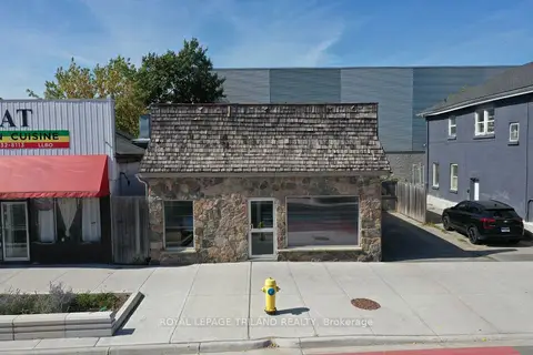 225 Wellington Street