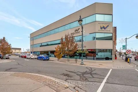 50 Dundas Street