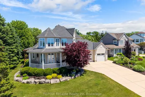 11 Harbour Court