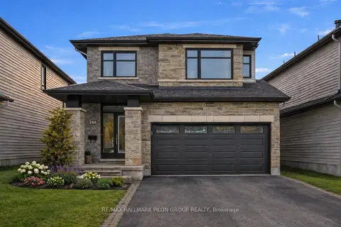 266 Shinleaf Crescent