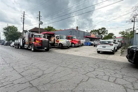 350 Sherman Avenue N
