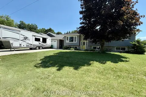 160 WESTFALL Crescent