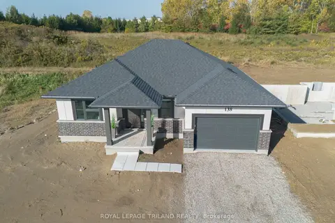 138 BENJAMIN Parkway