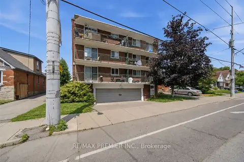 214 Wentworth Street S