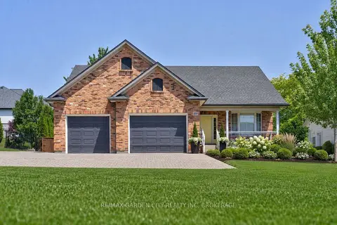 100 Thorold Road E
