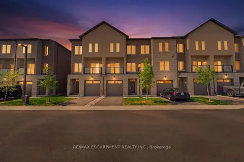 10 CLEAR VALLEY Lane