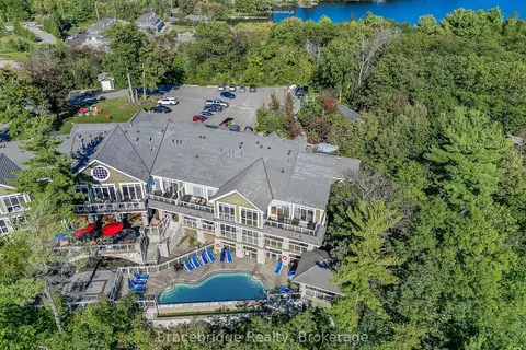 1869 Muskoka Rd 118 Highway W L209-C1