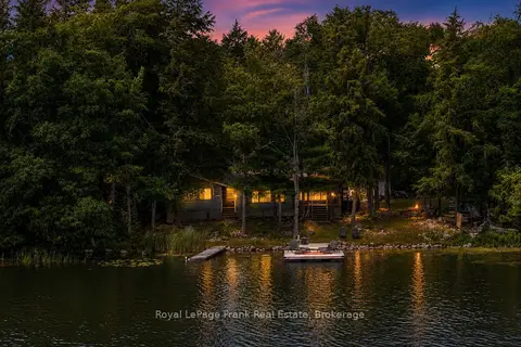 442 Island 7 Stoney Lake