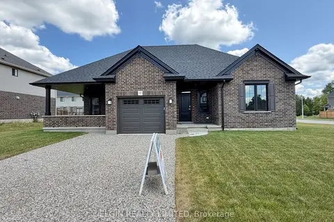 97 Keba Crescent