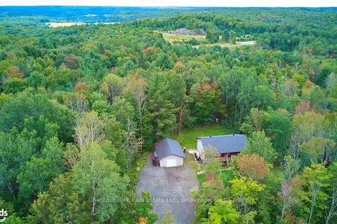 295 TOWN LINE Road W