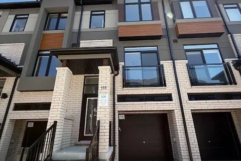660 Colborne Street W 155