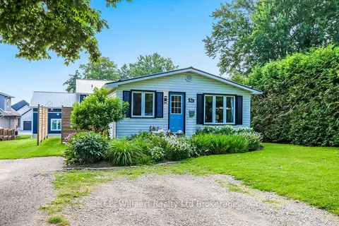 32 Albert Street B