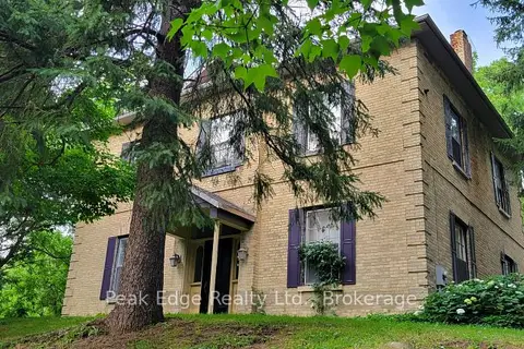 4 George Street