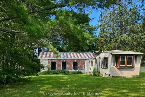 315 Burnt River Road N
