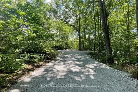 1203 Honey Harbour Road W