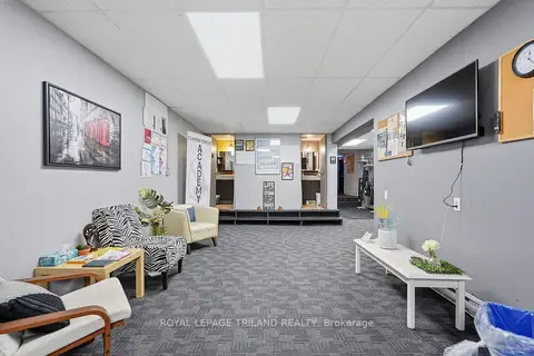 80 Albert Street Studio and Offices