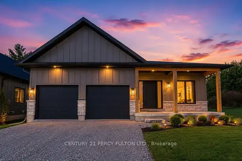 7 Scott Drive