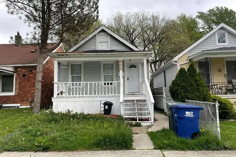 986 Bridge Avenue