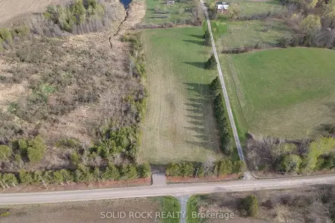 3711 10th Line East