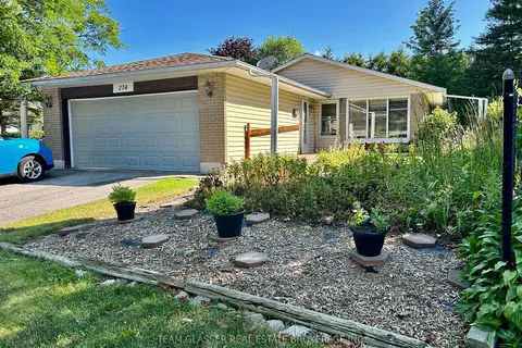 274 BLACKACRES Boulevard