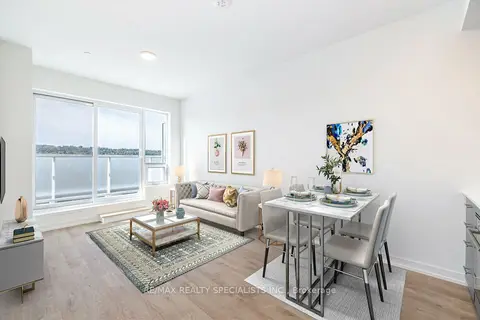 415 Main Street W 703