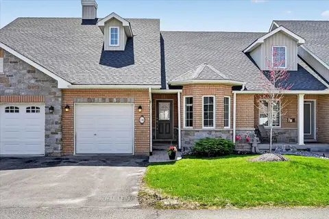 138 Village Crescent