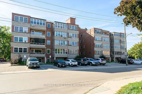 9 Grant Boulevard 107