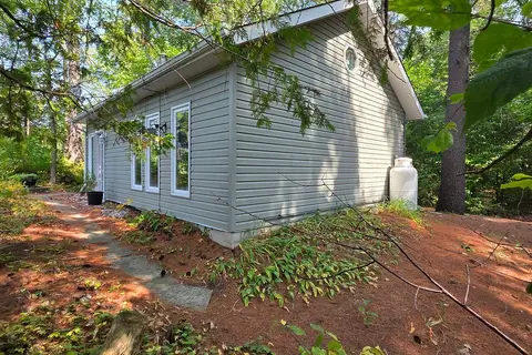 1036A Twin Lake Lane