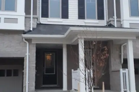 124 Hibiscus Lane