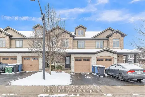 44 Arlington Crescent