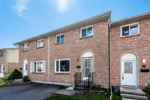 46 Rosemund Crescent