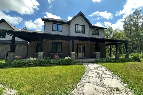 9031 Sideroad 17