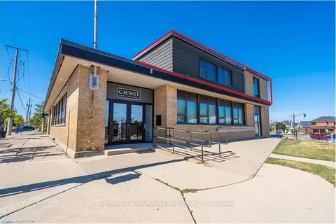 5005 King Street Upper